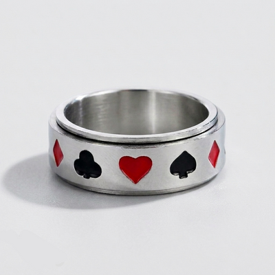 Spinnable Playing Card Ring